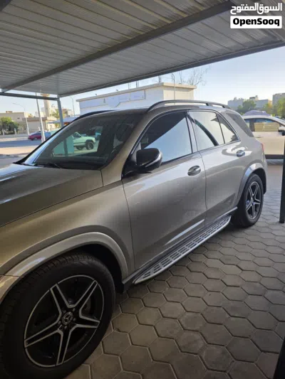 Mercedes Benz GLE-Class GLE 450 3