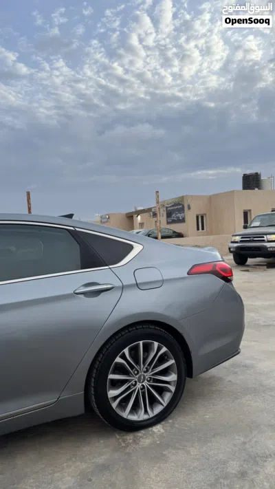 Genesis G80 2