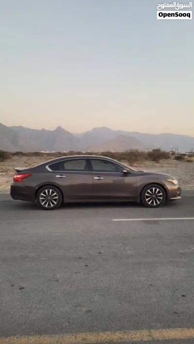 نيسان التيما SL 4