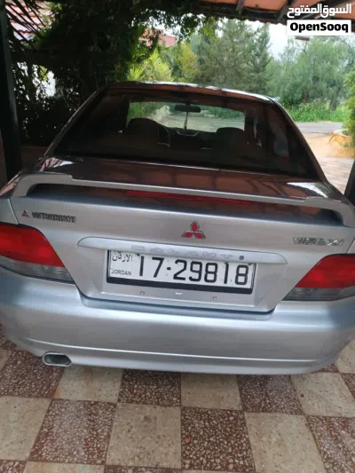 ميتسوبيشي جالنت Standard 4