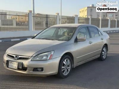 Honda Accord Standard 2
