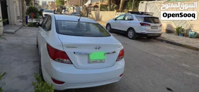 Hyundai Accent Standard 2
