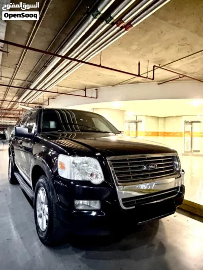 Ford Explorer XLT 3