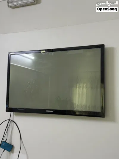 الشاشة سامسونج بلازما 43 بوصة موديل PS43E400U1R 2