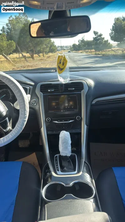 Ford Fusion SEL 2