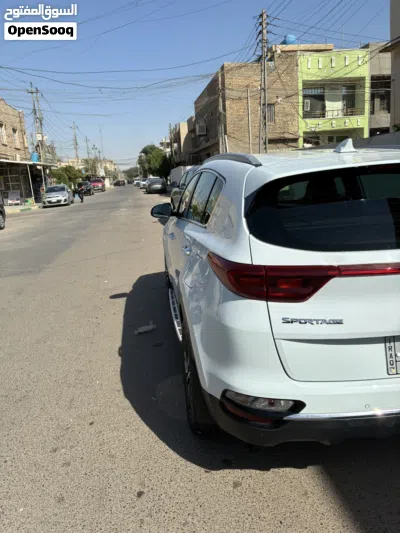 Kia Sportage EX 3