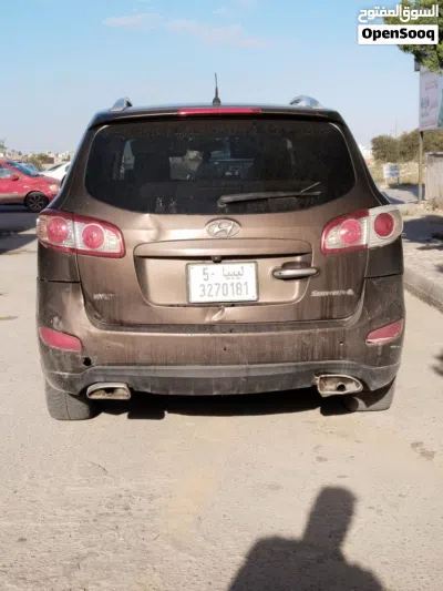 هيونداي سنتافي Standard 4
