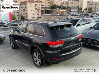Jeep Grand Cherokee Standard 4