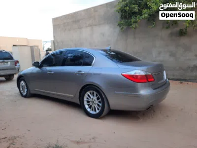 Genesis G70 2