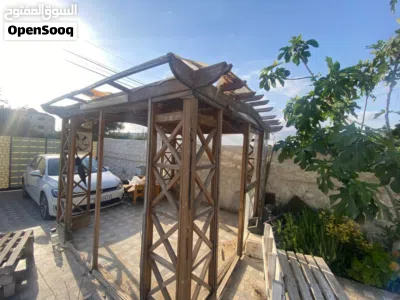 غرفه خارجيه خشب زان بحاله ممتازه 2