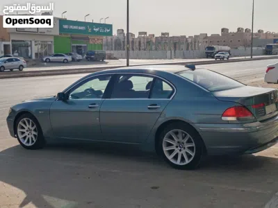 بي ام دبليو الفئة 7 745 3