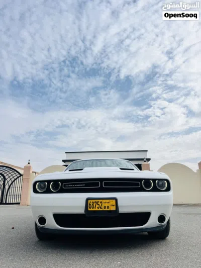 دودج تشالنجر SXT 2