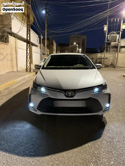 Toyota Corolla GLI 2