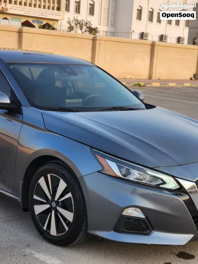 نيسان التيما SV 2
