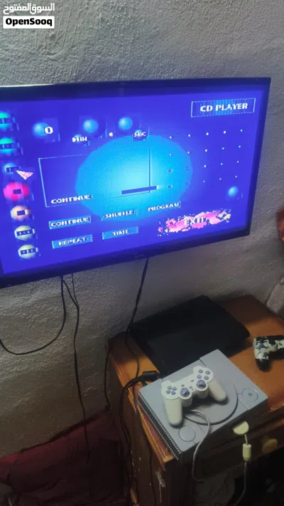 PlayStation 1 one controller 3