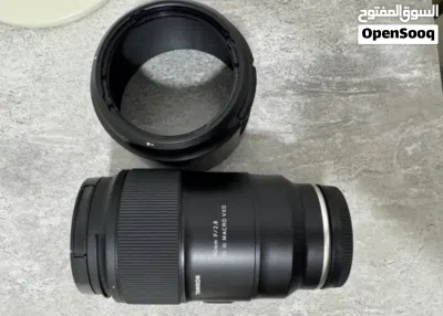 كاميرا سوني sony موديل a7c مع عدسة احترافيه 2