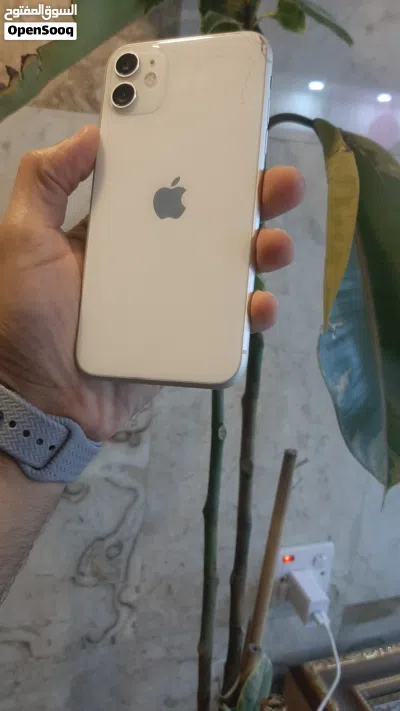 موبايل ايفون 11 نظيف جدا 3