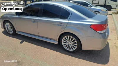 Subaru Legacy Base 3