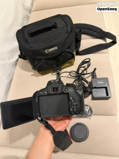 Kanon 700D 3