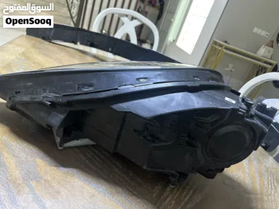 Porsche Cayenne 2023 headlights for sale like new no issues 2