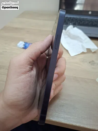 Iphone 12 good condition 4