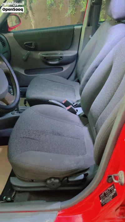 Hyundai Accent Standard 4