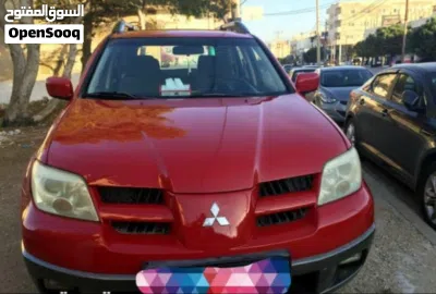Mitsubishi Outlander GLX 2