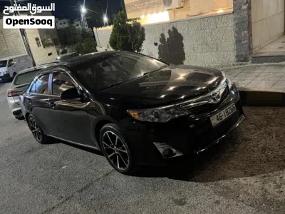 تويوتا كامري XLE 3