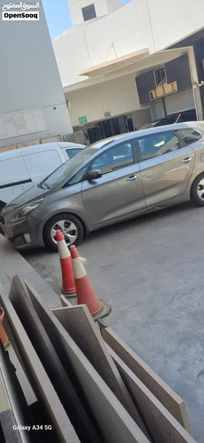 Kia Carens Standard 2