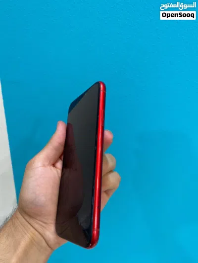 هاتف آيفون XR 128 جيجابايت كل شيء يعمل بكفاءة ياتلحق ياماتلحق السعر 46 ريال لسرعه البيع . 2