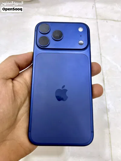 ايفون 17 pro max لون نيلي غامق شريحة الكترونية جديد iPhone 17 pro max deep blue E-SIM 256G 2