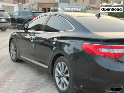 Hyundai Azera GLS 2