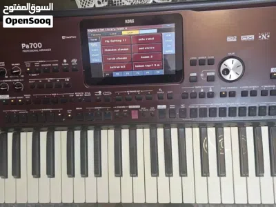 korg PA 700 بحال الجديد 3