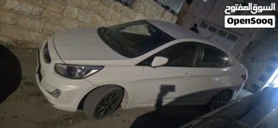 Hyundai Accent Standard 2