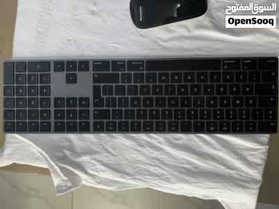 Apple mouse and keyboard in very good condition 3