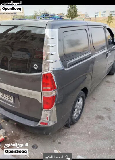 Hyundai H1 Standard 4