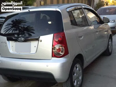 Kia Picanto EX 4