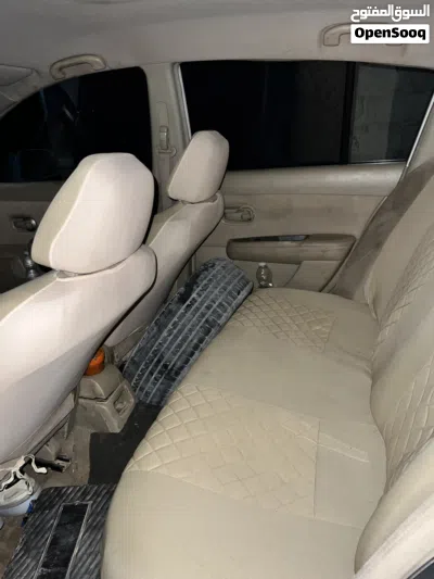 Nissan Tiida 3