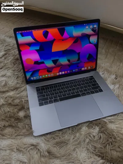 MacBook Pro 2