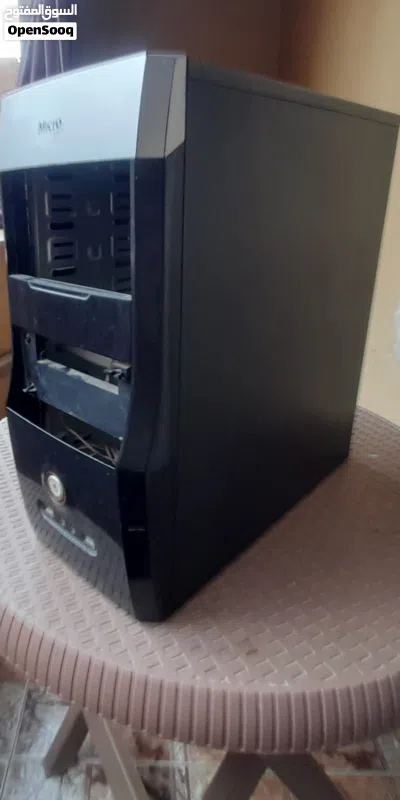 جهاز pc الجيل التالت كيسة مستطيلة ماركة القطع البورد والمعالج استيراد hp اما الهارد ssd San disk 2