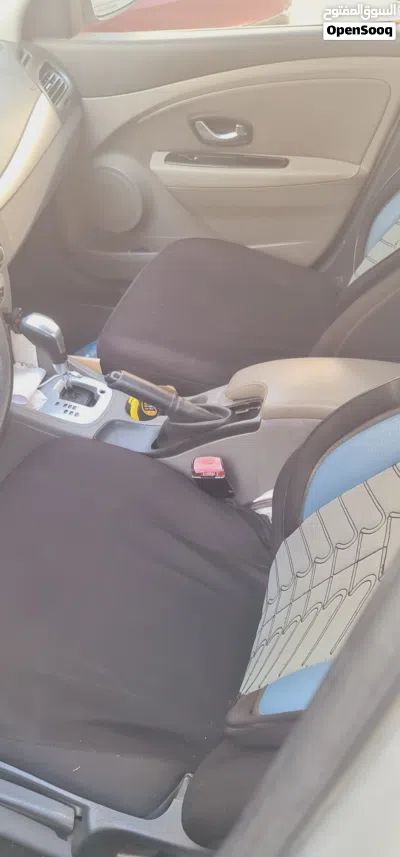 Renault Fluence PE 3