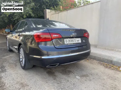 Kia Cadenza Limited 4