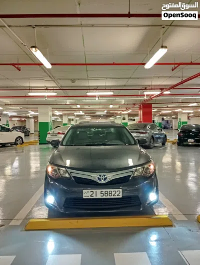 Toyota Camry XLE 3