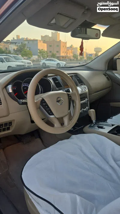 نيسان مورانو LE 4