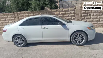 Toyota Camry Ultra 4