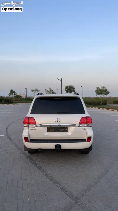 تويوتا لاند كروزر GXR 3