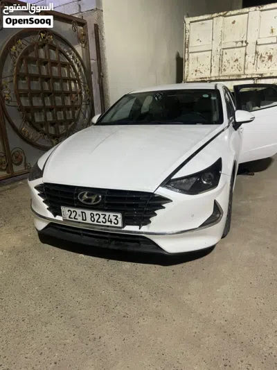 هیۆندای Sonata Standard 3