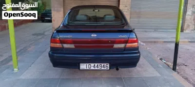 Nissan Maxima Standard 4