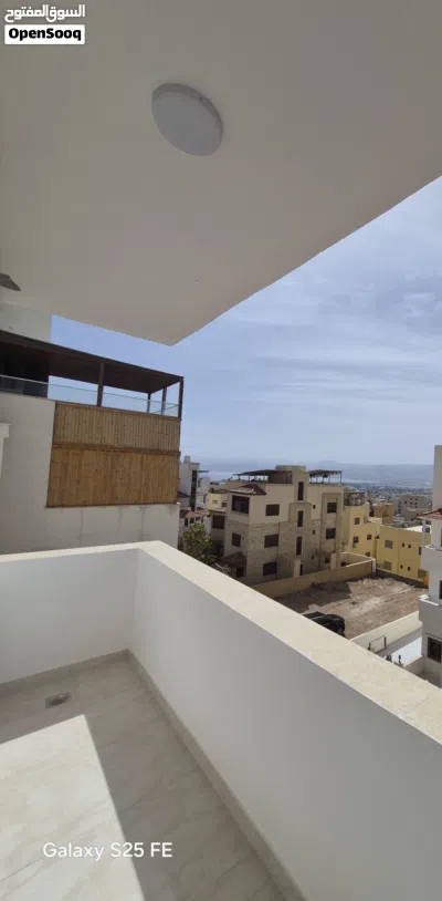 شقة فاخرة للبيع التاسعة ط3هندسي 93 م اطلالة بحرية 2