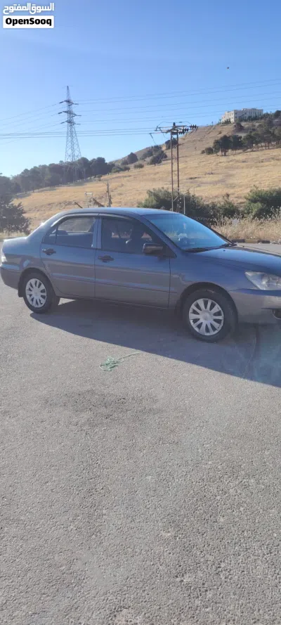 Mitsubishi Lancer GL 4